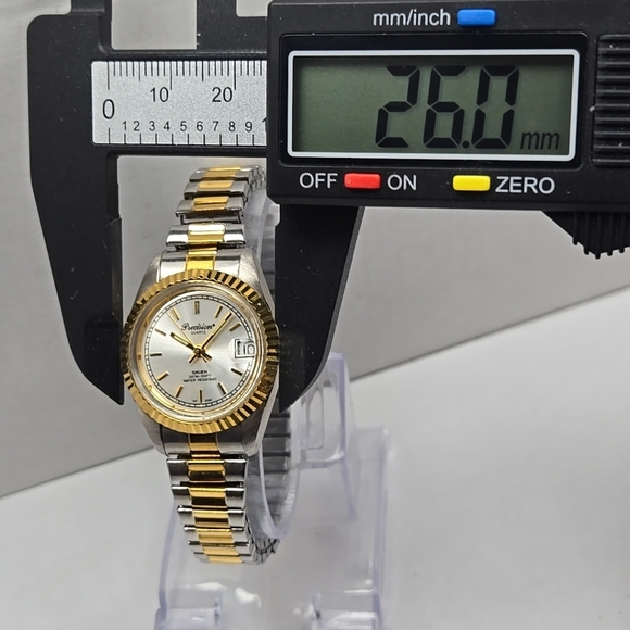 Precision by Gruen 237803114 Two Tone Womens Watch New Battery Date.    - Read - - Picture 4 of 11